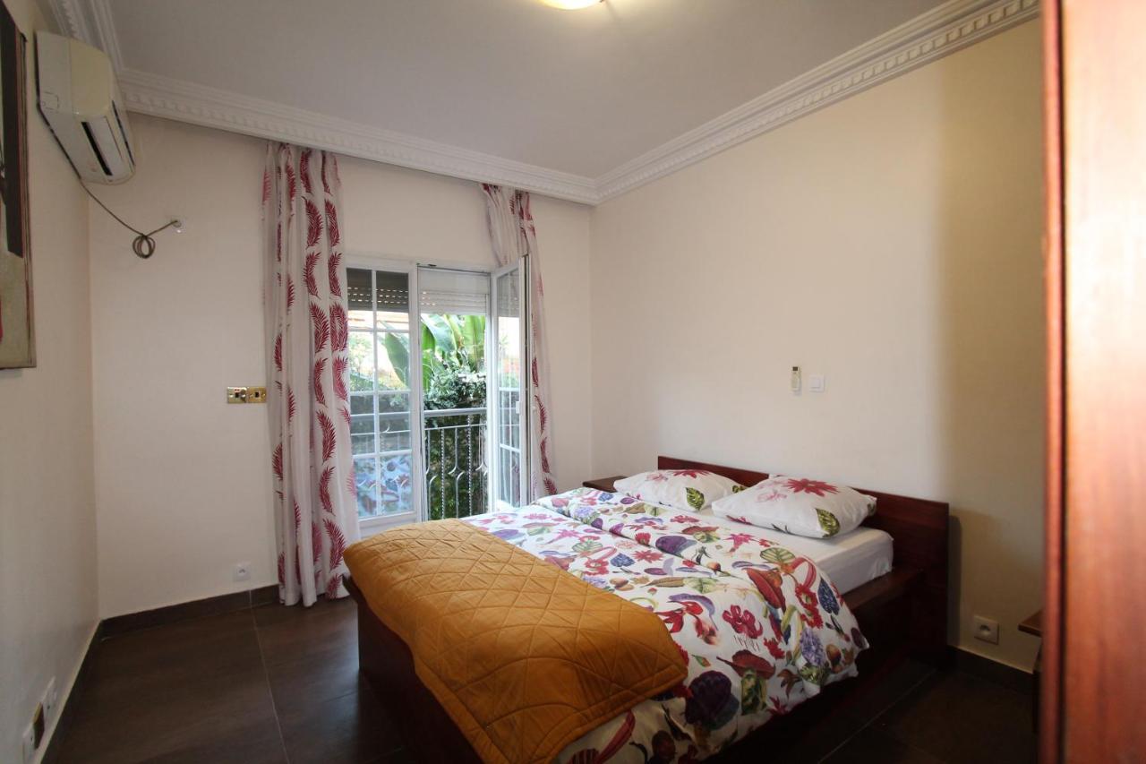 Residence Massou Yaoundé エクステリア 写真